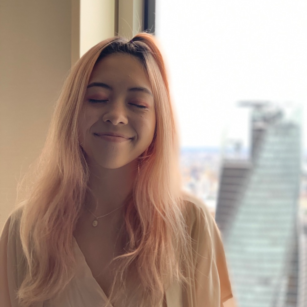 Meet your Posher, Mia